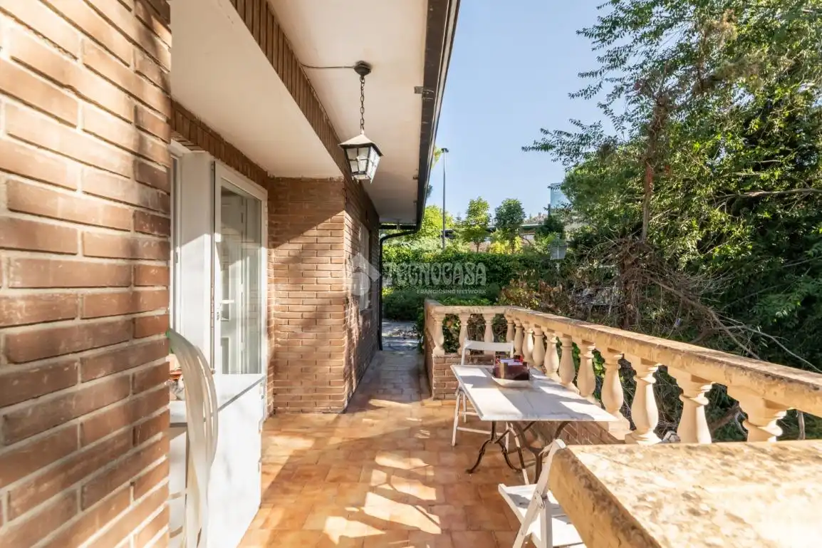 Terrasse von Haus oder Chalet zum Verkauf in Torrelodones mit Heizung, Privatgarten und Terrasse