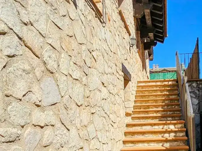 Vista exterior de Casa o xalet en venda en Grajera amb Jardí privat