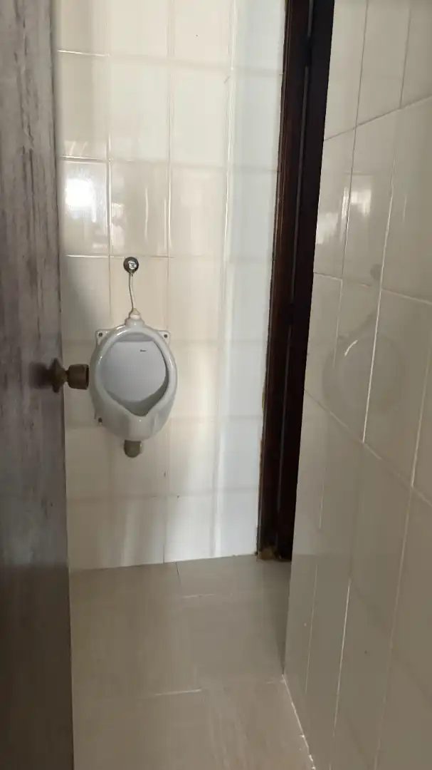 Baño de Casa adosada en venta en Cañete la Real con Aire acondicionado, Calefacción y Amueblado