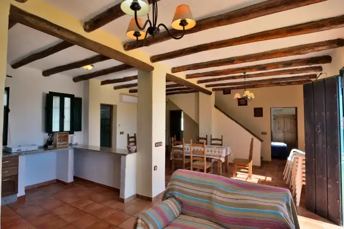 Finca rústica en venta en Zahara con Aire acondicionado, Calefacción y Jardín privado