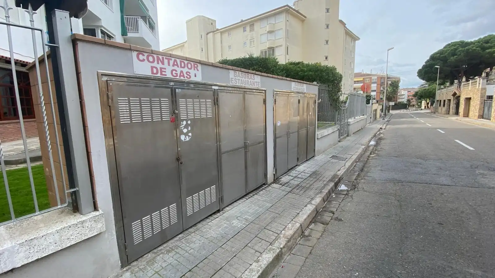 Locale commerciale in cessione a Fenals, imagen 37