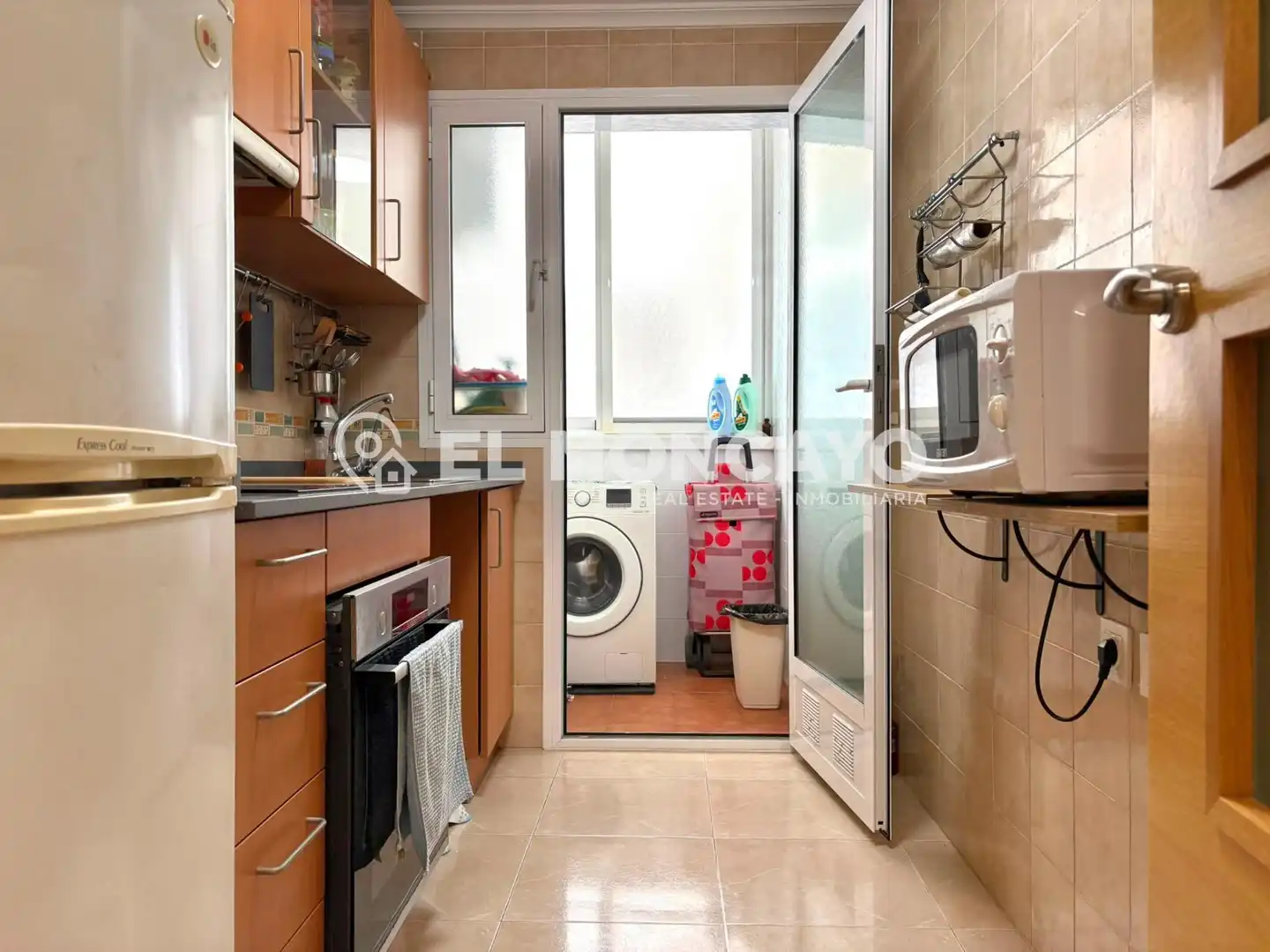 Apartament amb piscina en venda a Puerto Deportivo, imagen 12