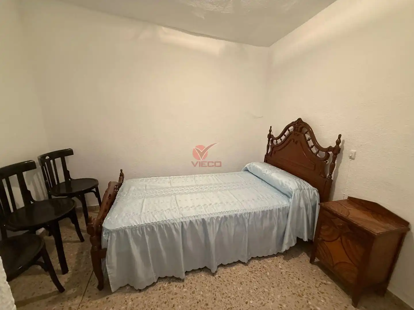 Habitación de Casa o chalet en venta en Buenache de la Sierra con Calefacción, Trastero y Amueblado