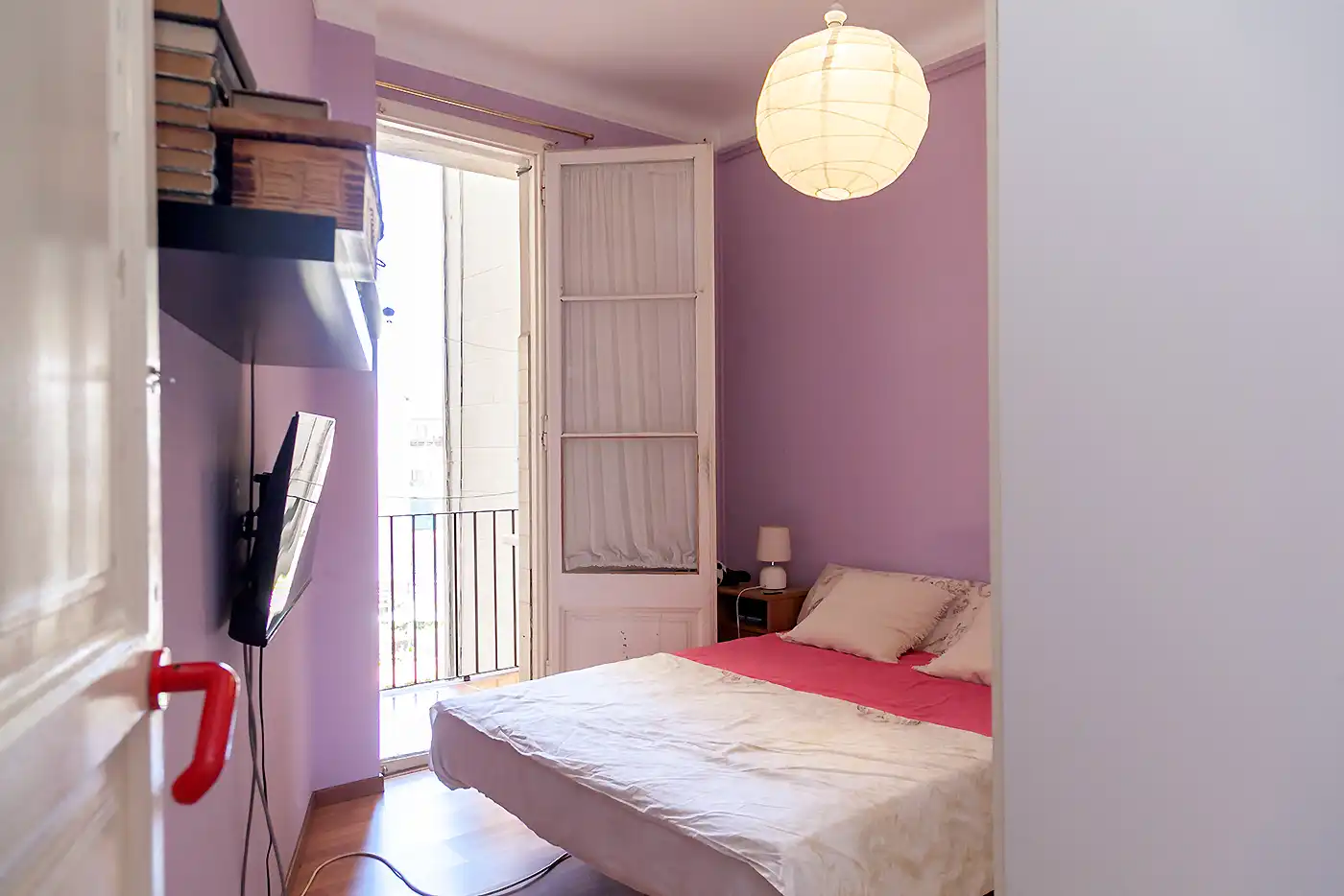 Habitación de Piso en venta en Barcelona con Balcón