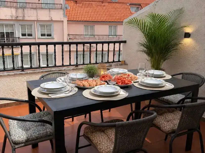 Terrasse von Dachboden zur Miete in Sanxenxo mit Möbliert