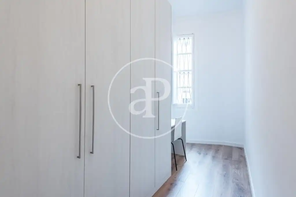 Flat for rent in Carrer del Pas de l'Ensenyança, Barri Gòtic