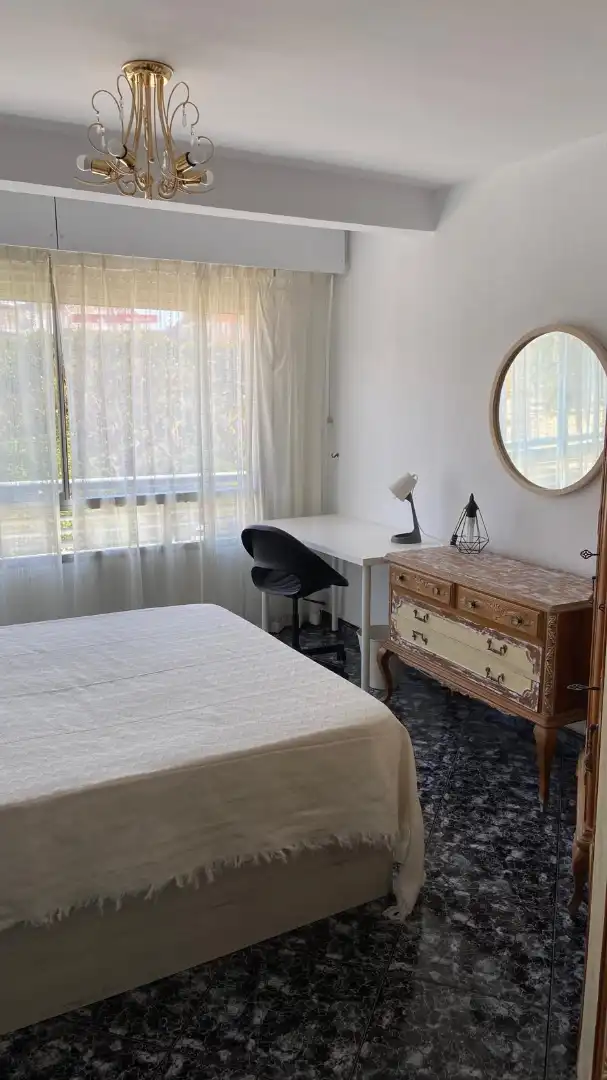 Habitación de Piso de alquiler en Alicante / Alacant con Amueblado, Lavadora y Microondas