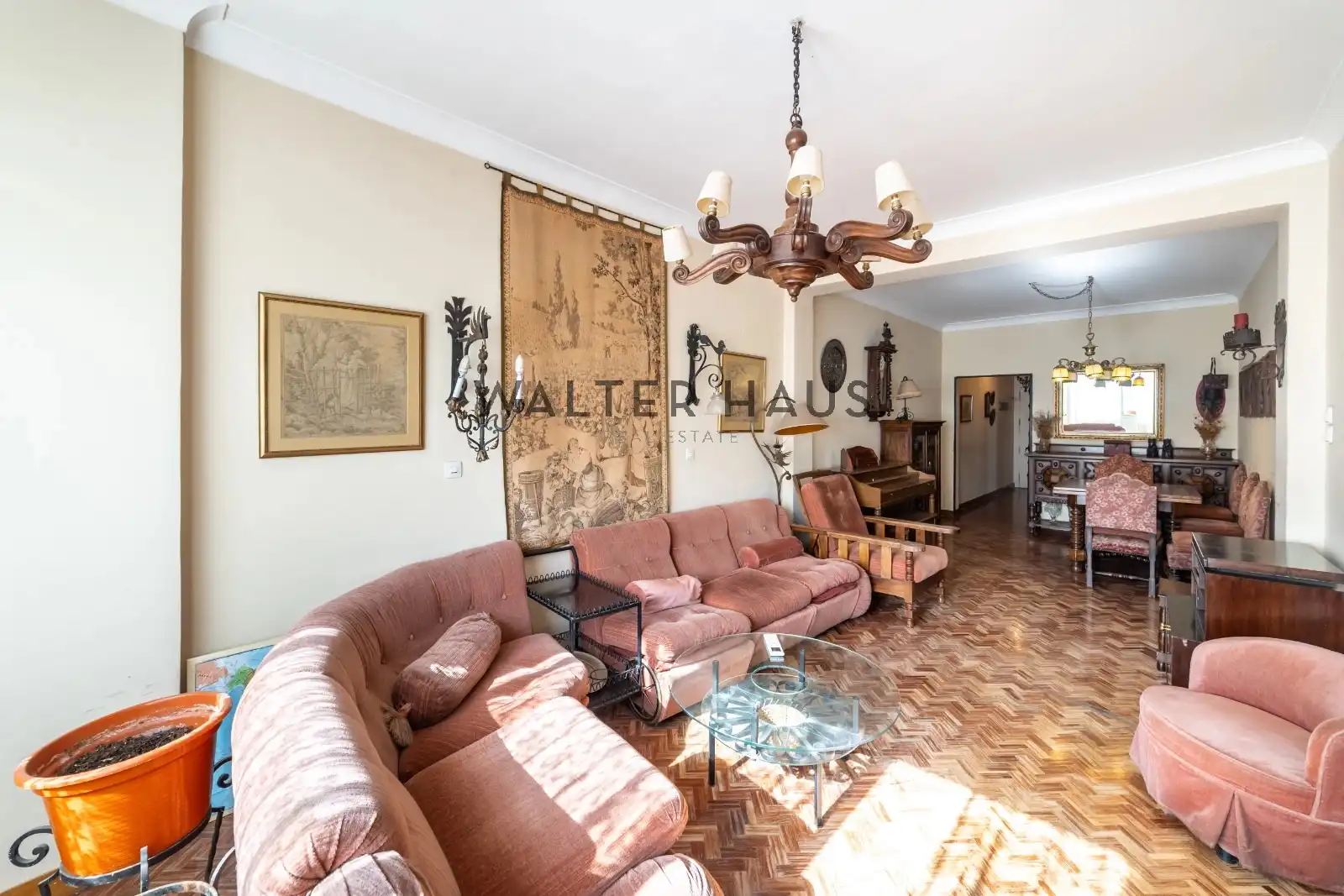 Living room of Flat for sale in Madrid  with Air Conditioner and Heating