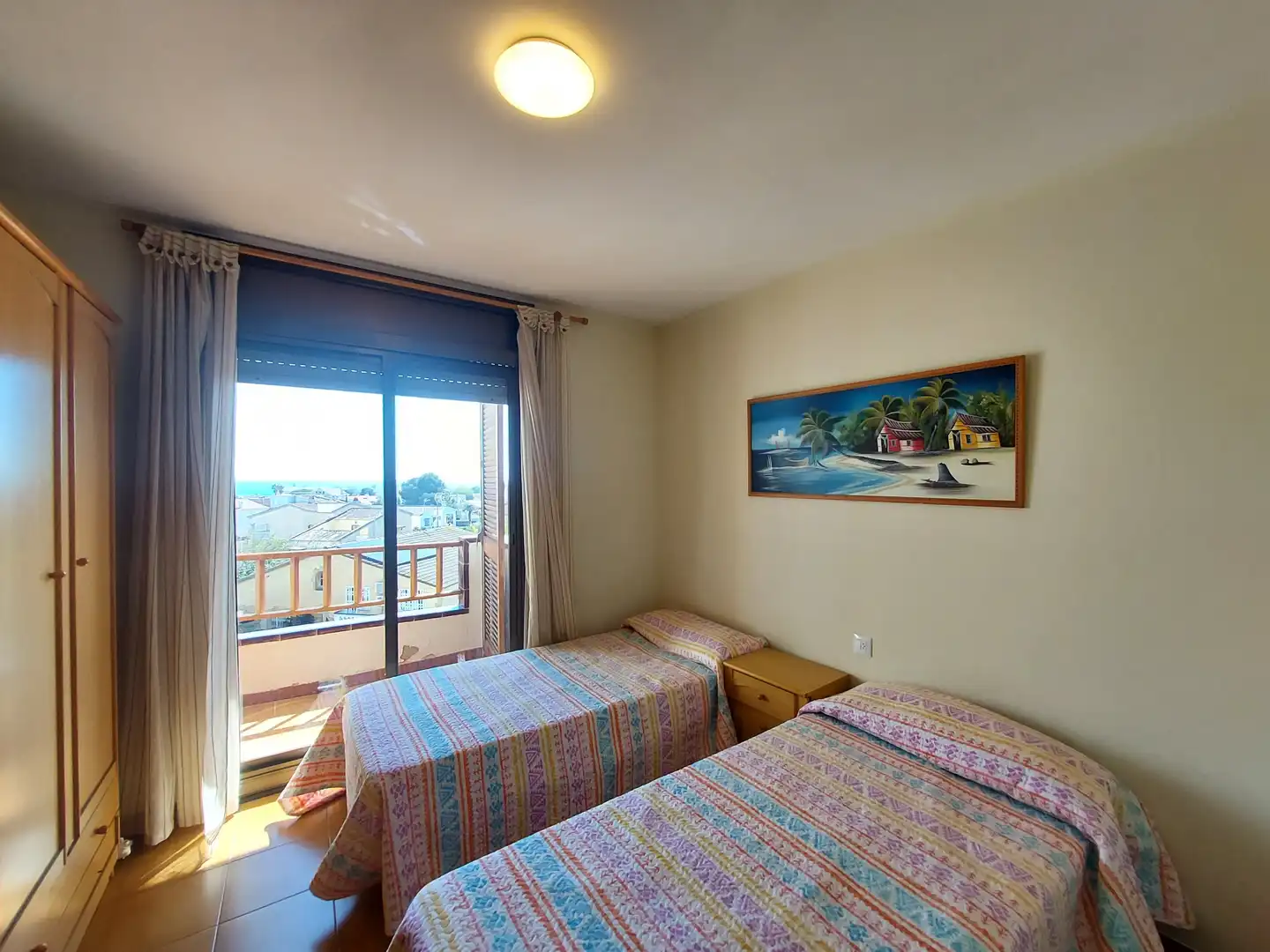 Habitación de Apartamento en venta en El Vendrell con Terraza, Amueblado y Horno