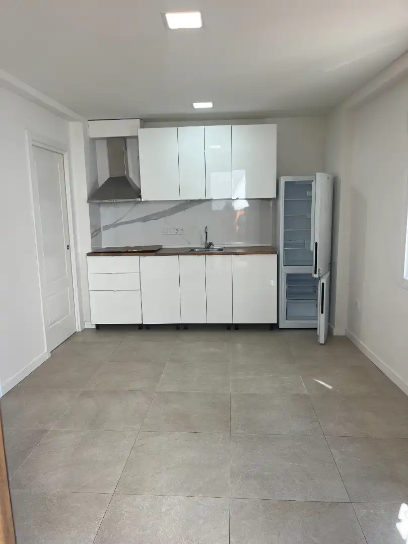 Cuina de Apartament de lloguer en Alhaurín El Grande amb Rentadora