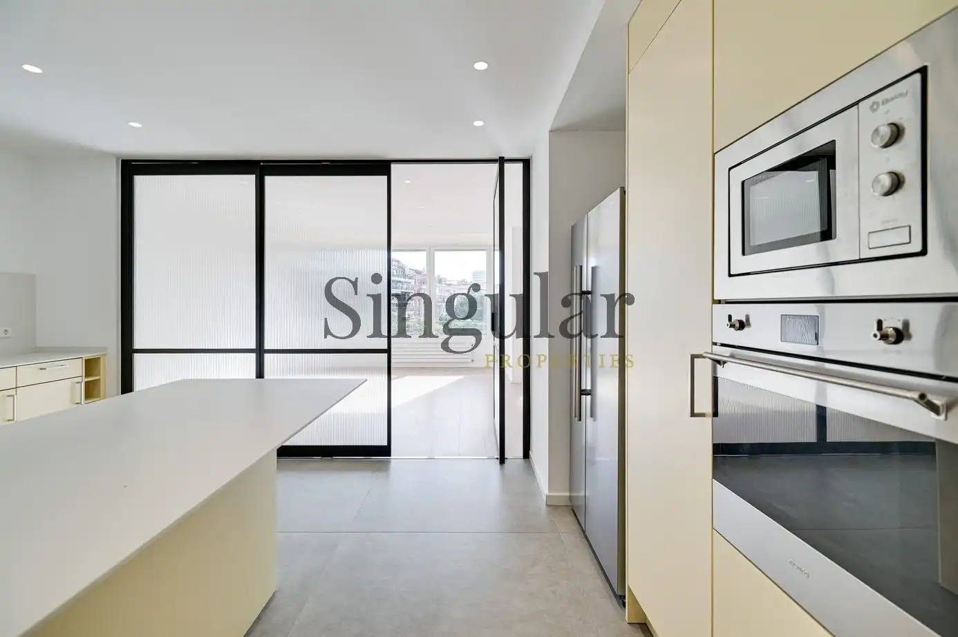 Cocina de Piso de alquiler en Barcelona con Aire acondicionado, Calefacción y Parquet