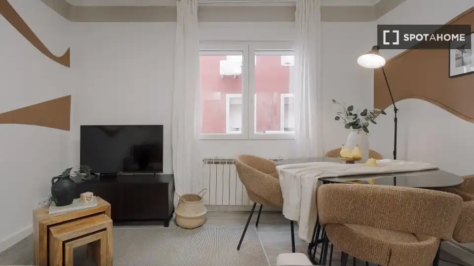 Sala d'estar de Apartament per a compartir en Madrid amb Aire condicionat, Terrassa i Moblat
