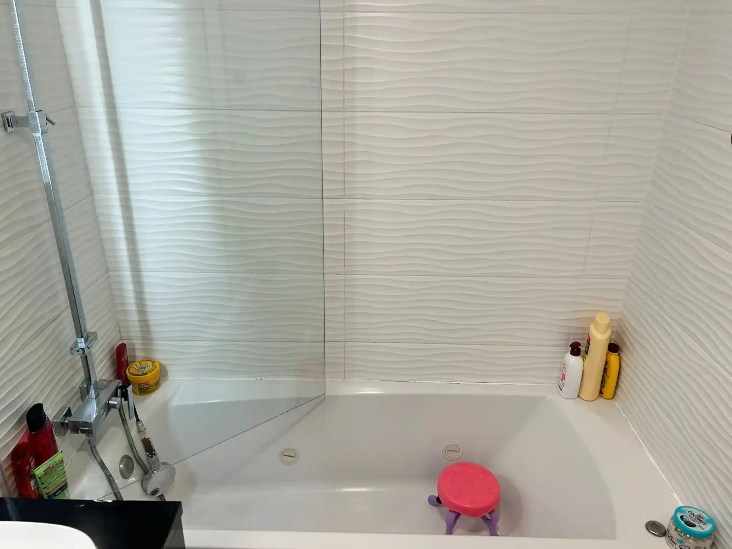 Baño de Piso en venta en Castellón de la Plana / Castelló de la Plana con Amueblado, Horno y Lavadora