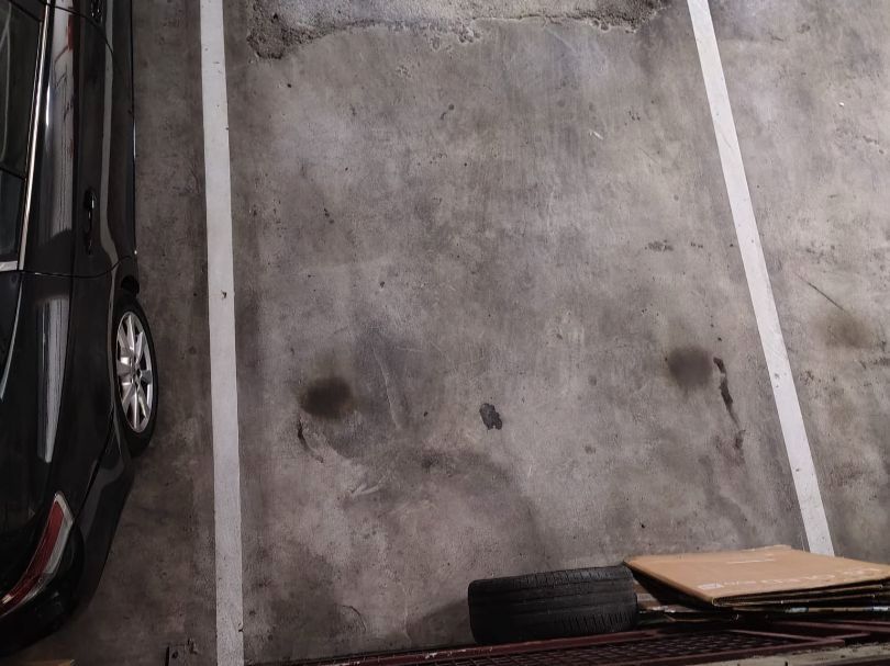 Exterior view of Garage for sale in  Madrid Capital