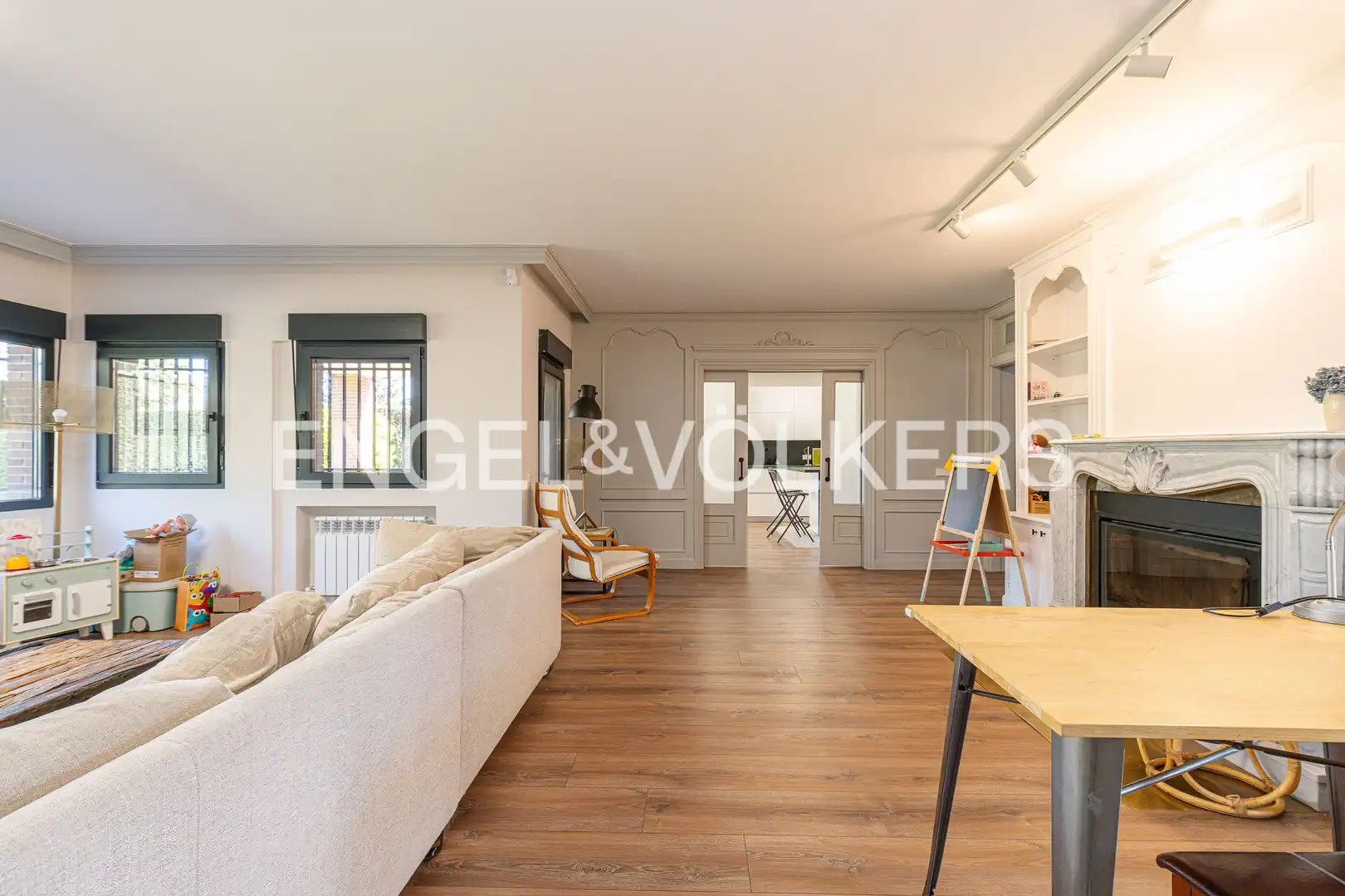 Exterior view of Houses for rent in Pozuelo de Alarcón  with Heating, Private garden and Terrace