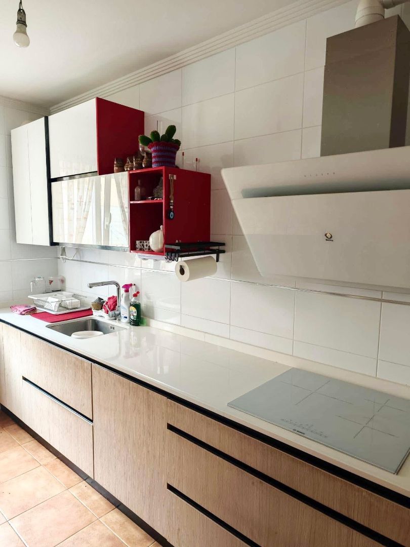 Kitchen of Single-family semi-detached for sale in Chozas de Abajo  with Heating, Parquet flooring and Terrace