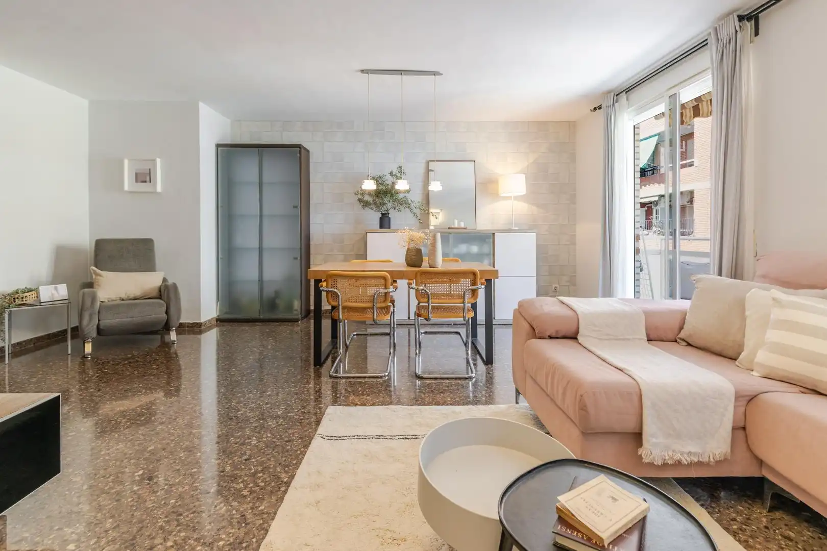Sala de estar de Piso en venta en Paterna con Aire acondicionado, Calefacción y Balcón