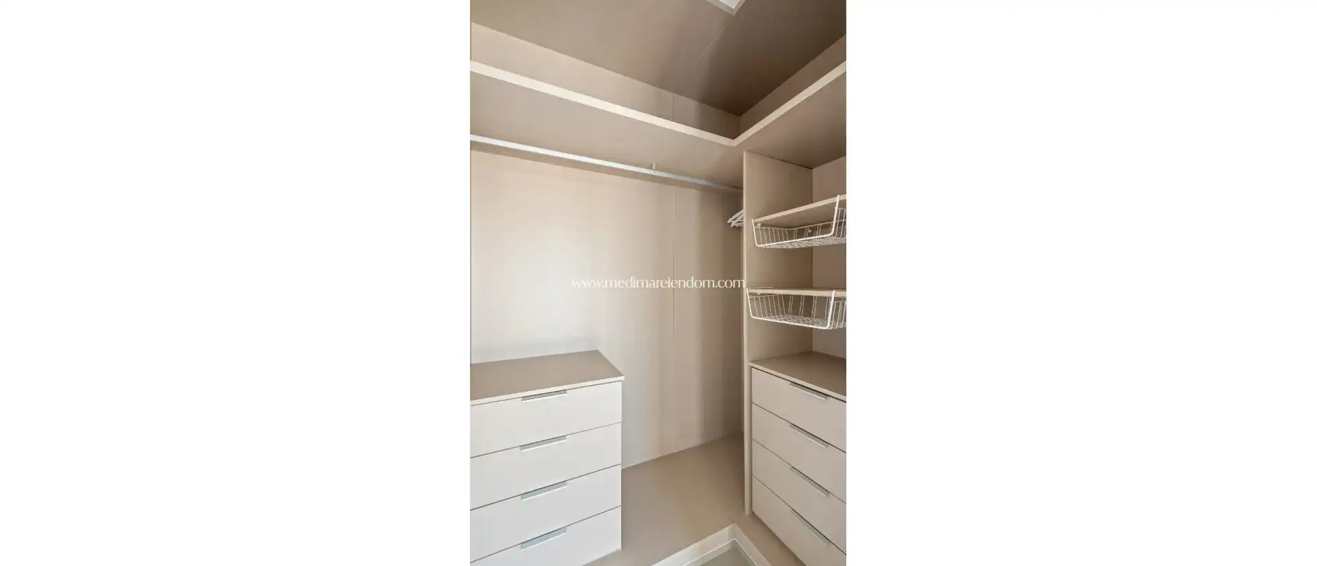 Habitación de Casa o chalet en venta en Rojales con Aire acondicionado, Calefacción y Jardín privado