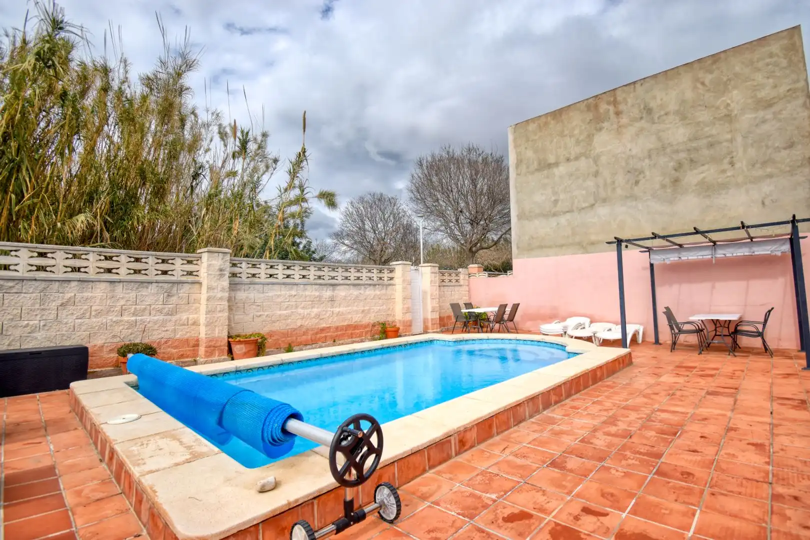Swimming pool of Houses for sale in Gandia  with Air Conditioner, Heating and Terrace