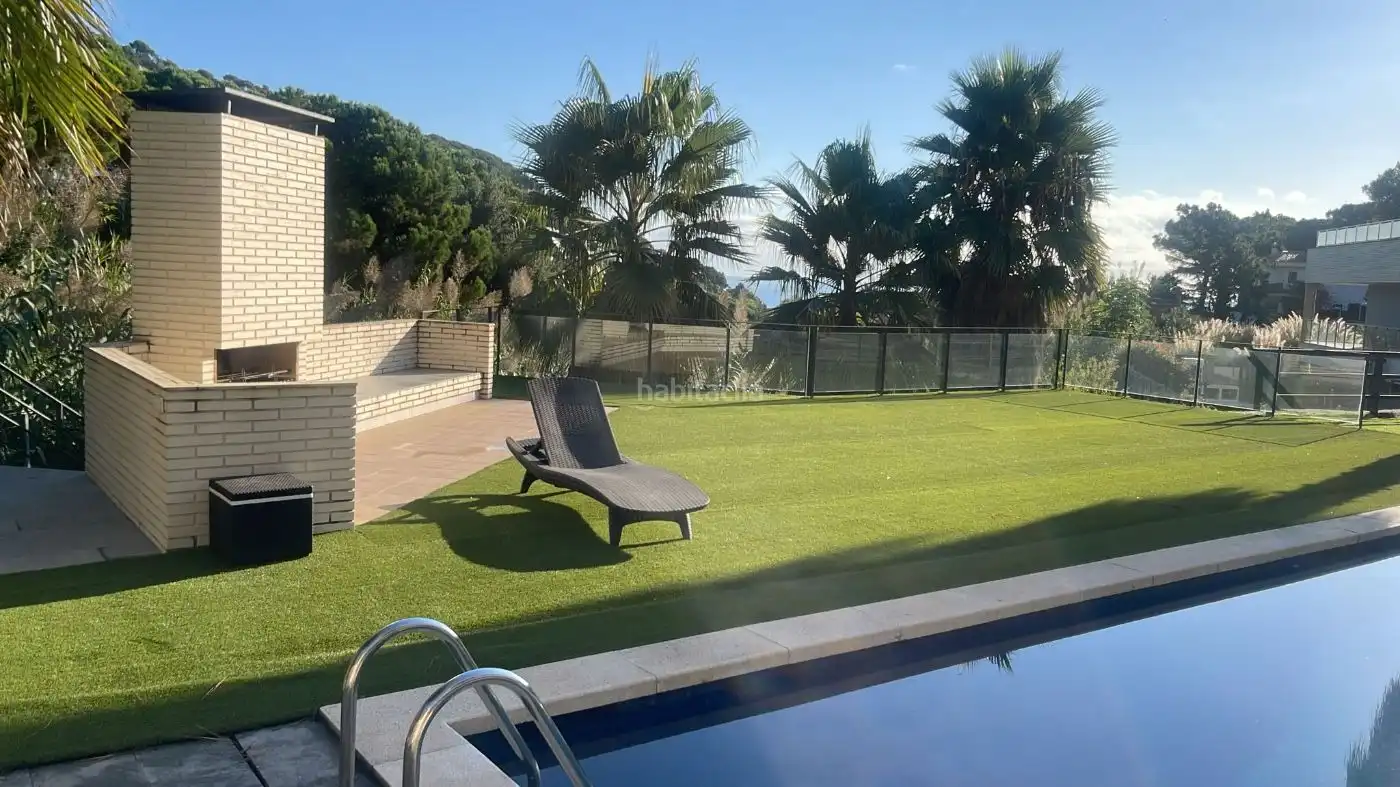 Casa con piscina en venta en Carrer Almadrava 11, imagen 30