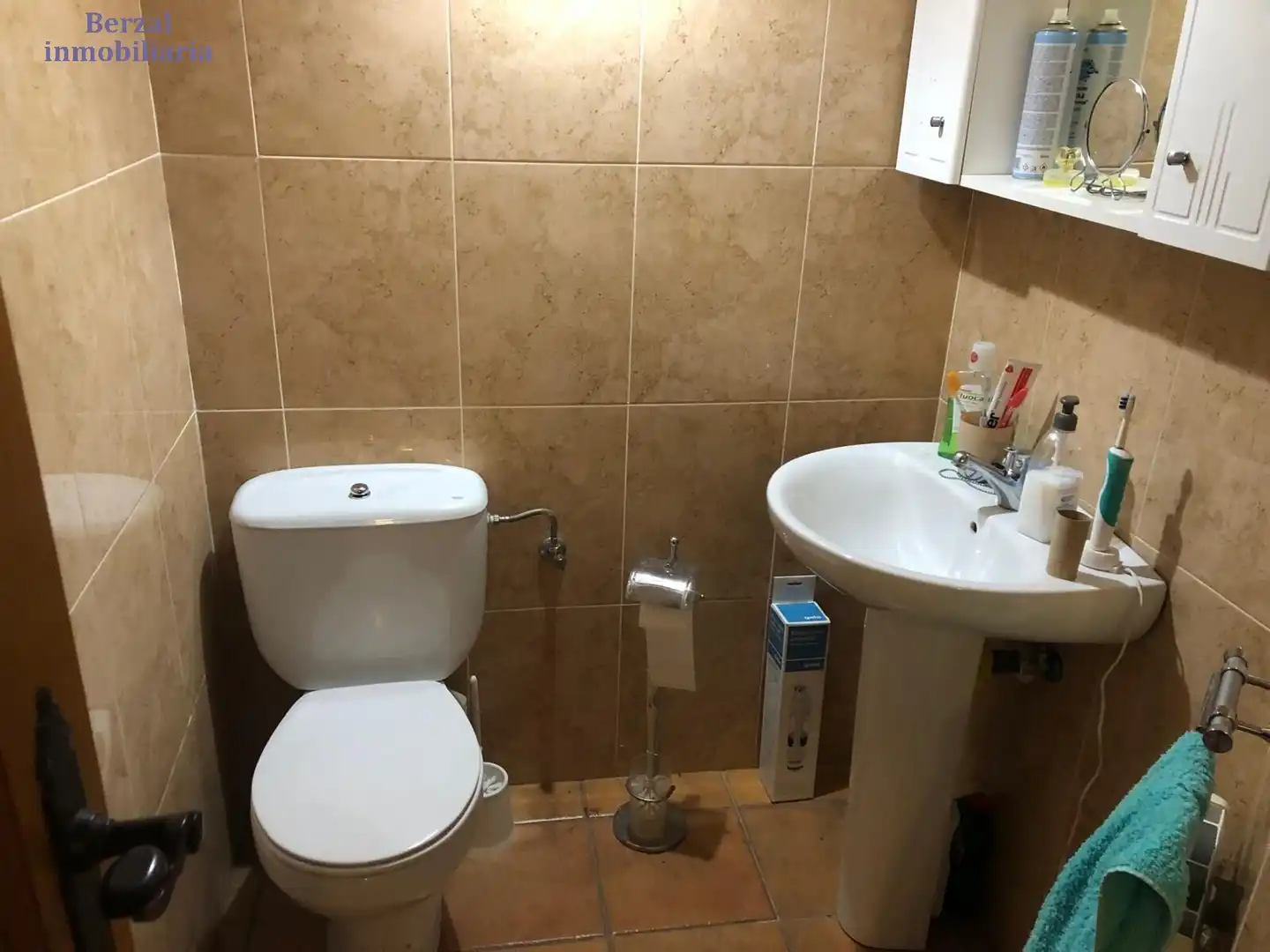 Bany de Casa o xalet en venda en Baños de Río Tobía amb Traster, Moblat i Balcó