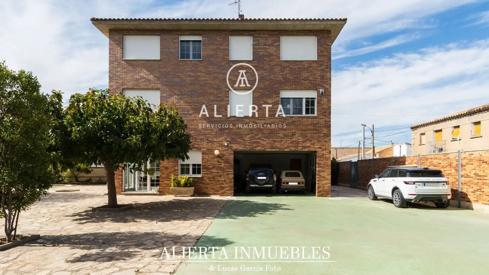 Houses for sale in Damas, San Juan de Mozarrifar