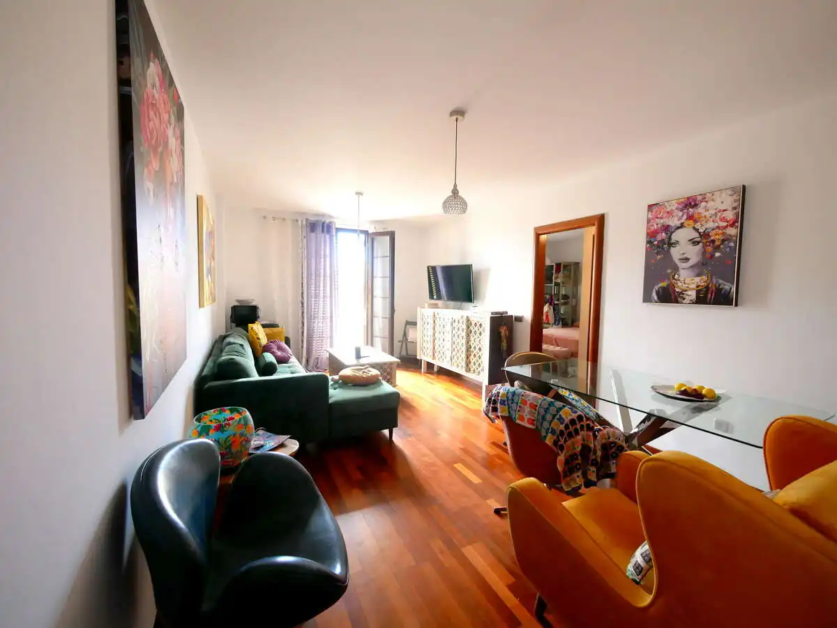Sala d'estar de Pis en venda en Arrecife amb Parquet i Moblat