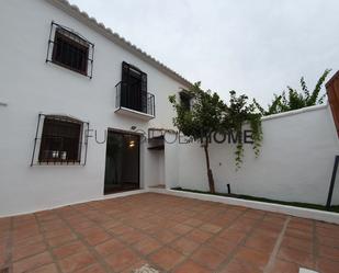 Exterior view of Single-family semi-detached to rent in Fuengirola  with Air Conditioner and Terrace