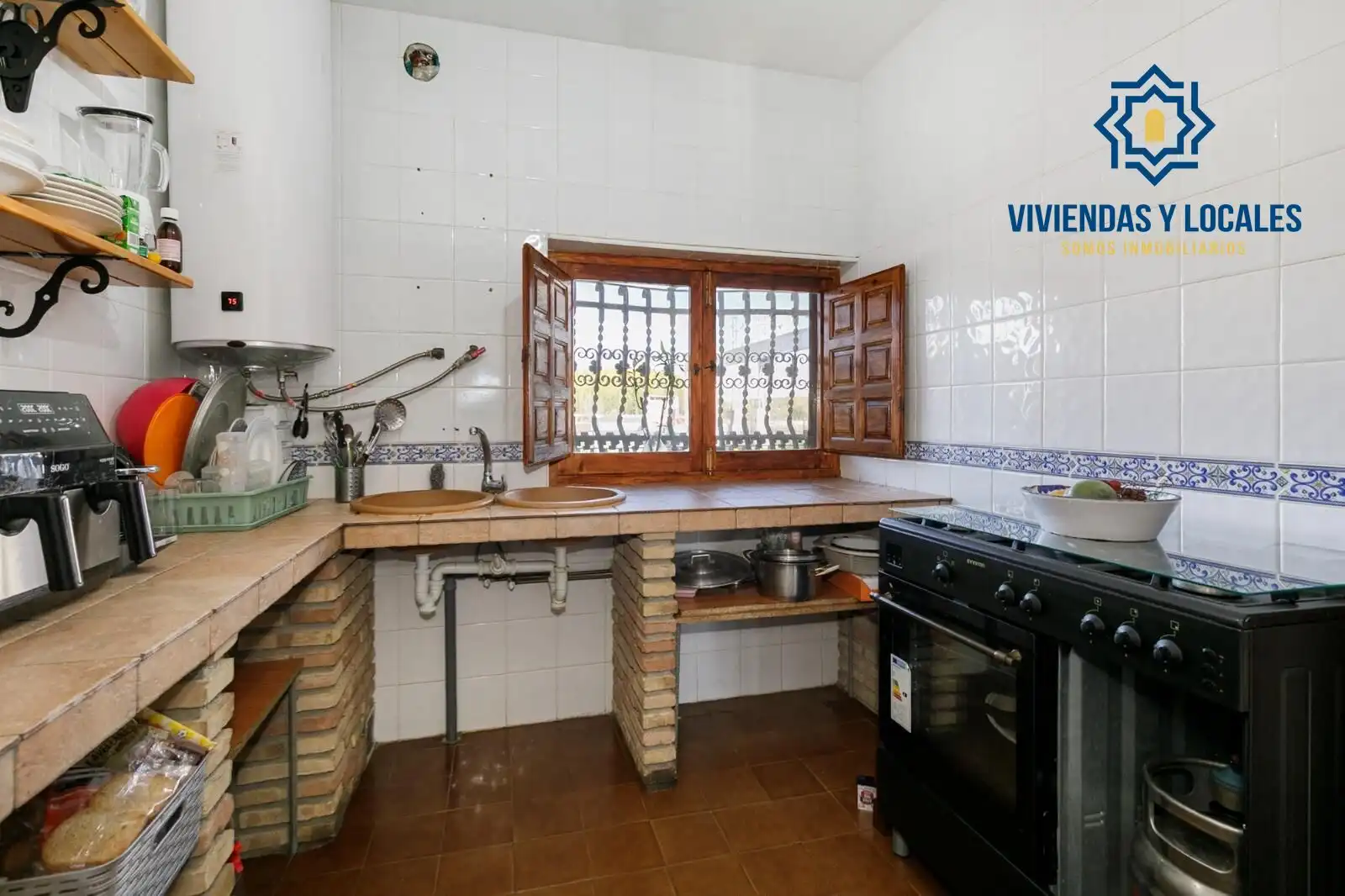 Casa rustica con giardino in vendita a 18320, imagen 8