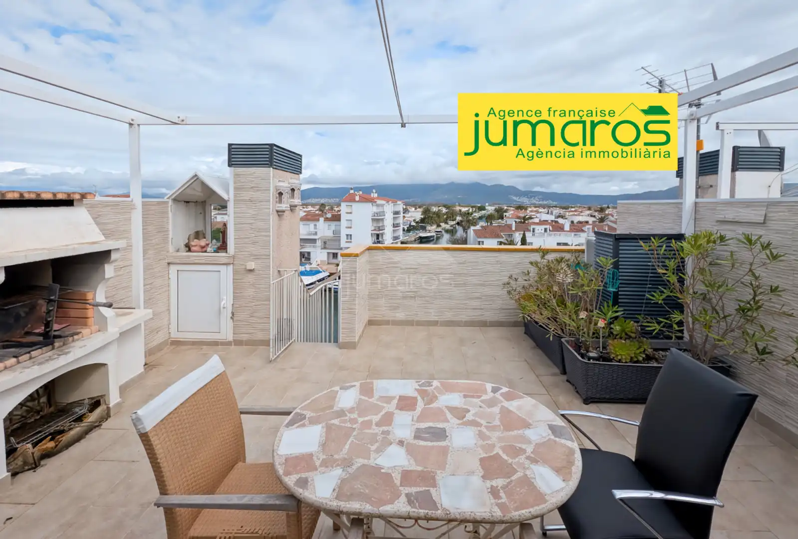 Terrace of Duplexes for sale in Empuriabrava  with Air Conditioner, Heating and Terrace