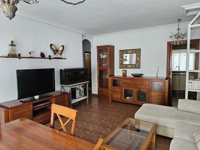 Living room of Flat for sale in La Unión  with Air Conditioner, Oven and Washing machine