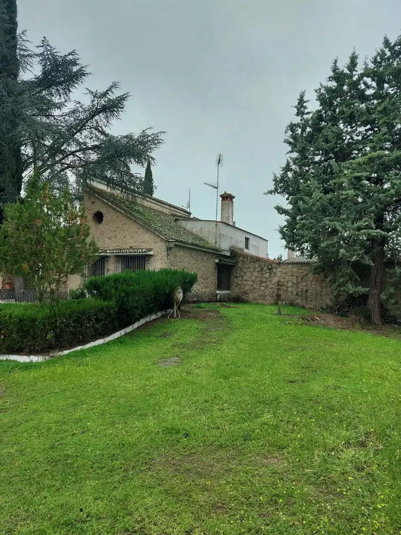 Chalet con piscina en venta en Aldea del Cano, imagen 3