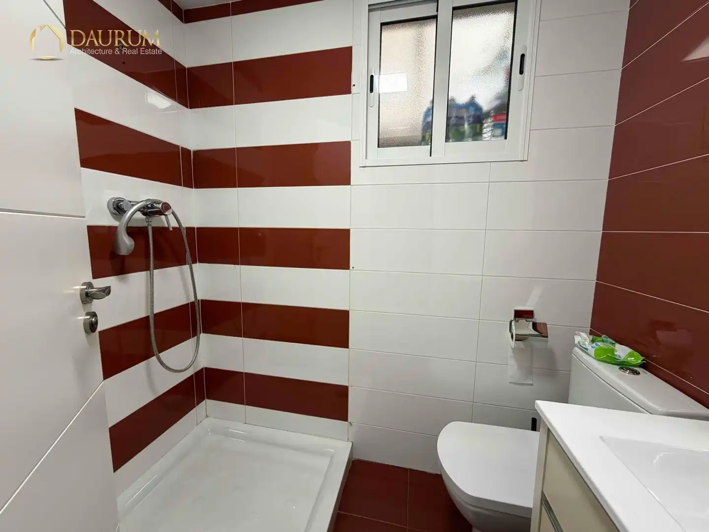 Baño de Piso en venta en Algemesí con Aire acondicionado, Terraza y Trastero