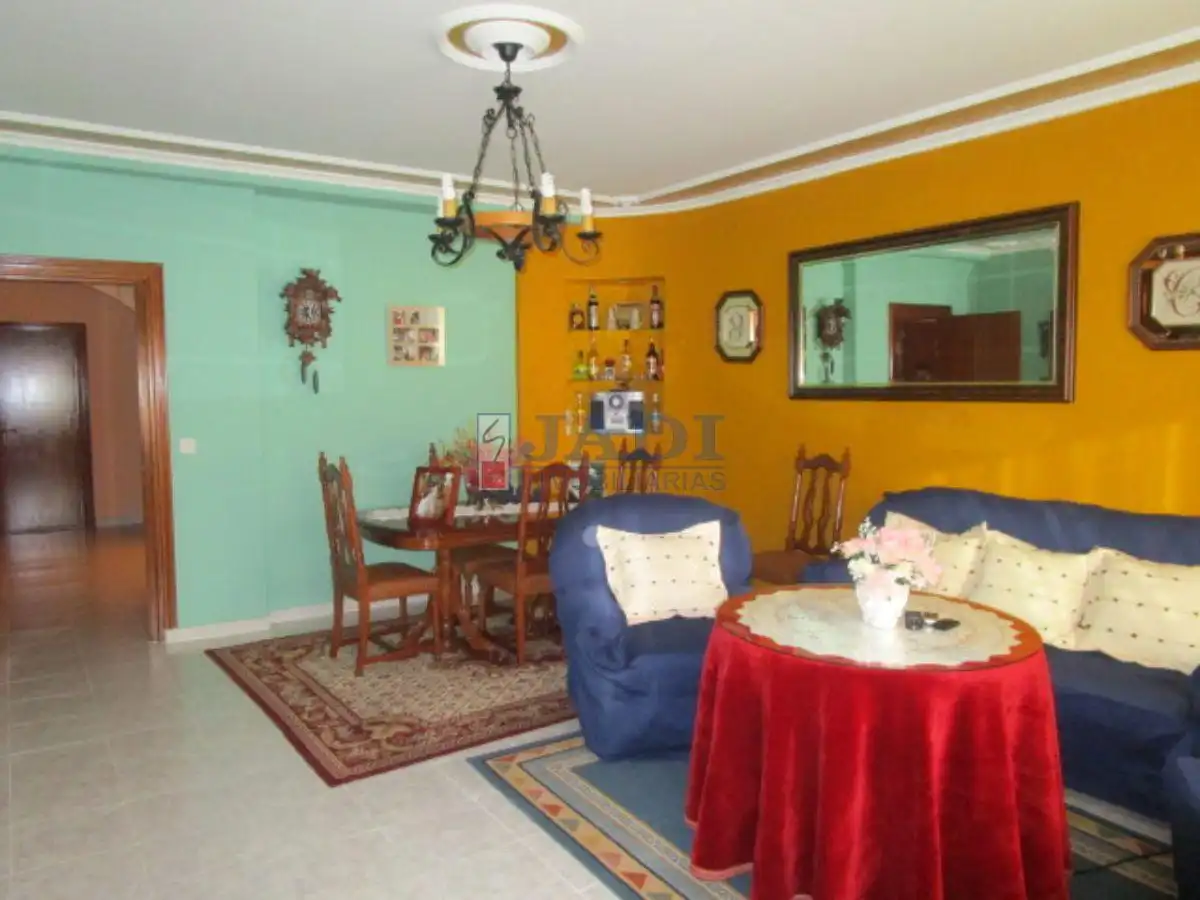 Casa en venda a Valdepeñas, imagen 2