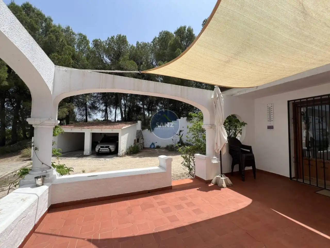 Terrassa de Casa o xalet en venda en Agullent amb Jardí privat i Piscina