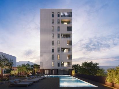 Exterior view of Flat for sale in  Sevilla Capital  with Air Conditioner, Terrace and Storage room