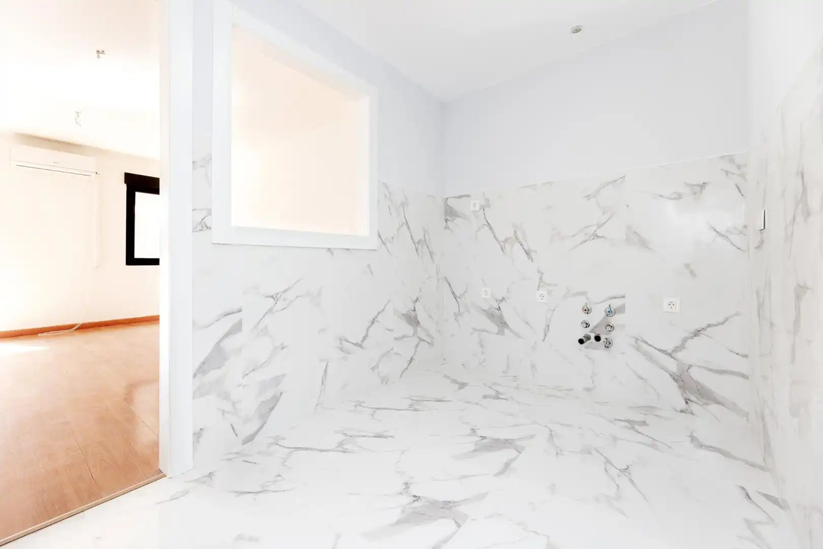 Baño de Piso en venta en Armilla