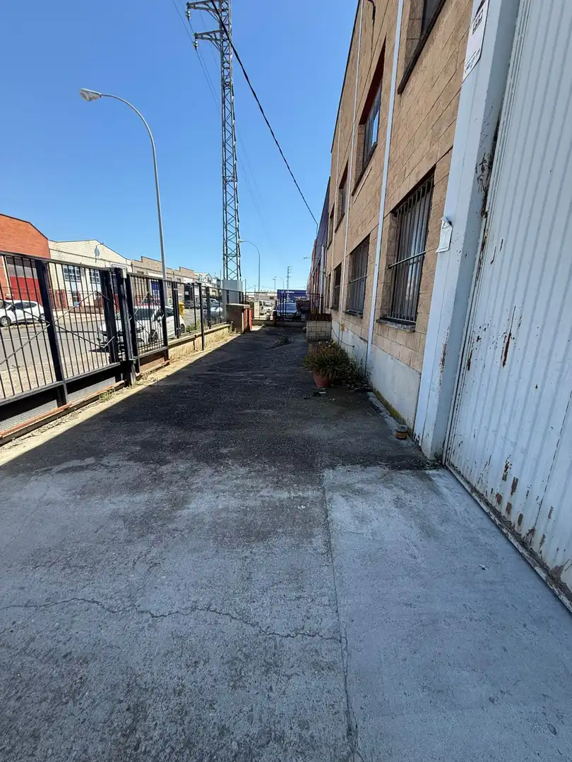 Nave industrielle à louer à La Portalada - Varea, imagen 14