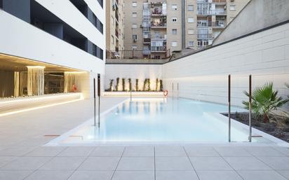 Piscina de Pis en venda en  Zaragoza Capital amb Aire condicionat