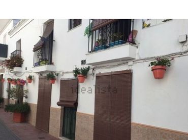 Terreny residencial en venda a Calle los Reyes 105