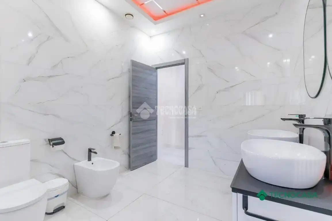 Baño de Casa adosada en venta en Vícar con Aire acondicionado, Trastero y Piscina