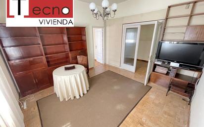 Bedroom of Flat for sale in  Madrid Capital  with Air Conditioner