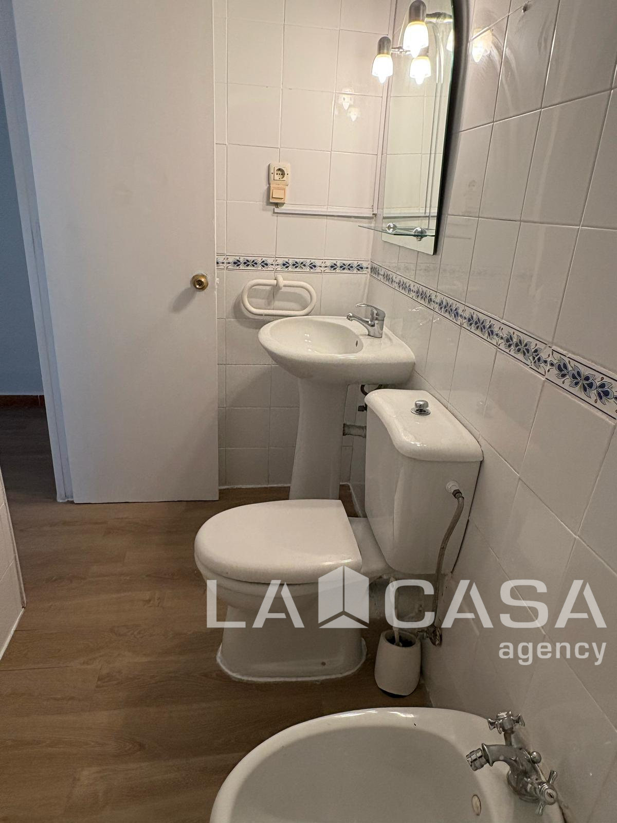 Bathroom of Flat for sale in Montequinto  with Terrace