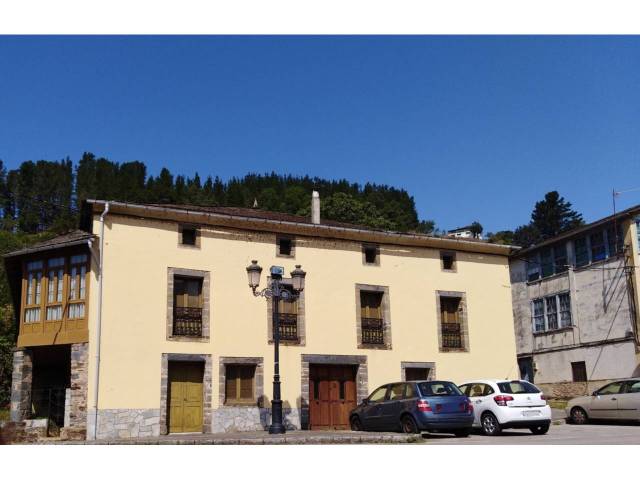 Casa-chalet en Venta en Ibias