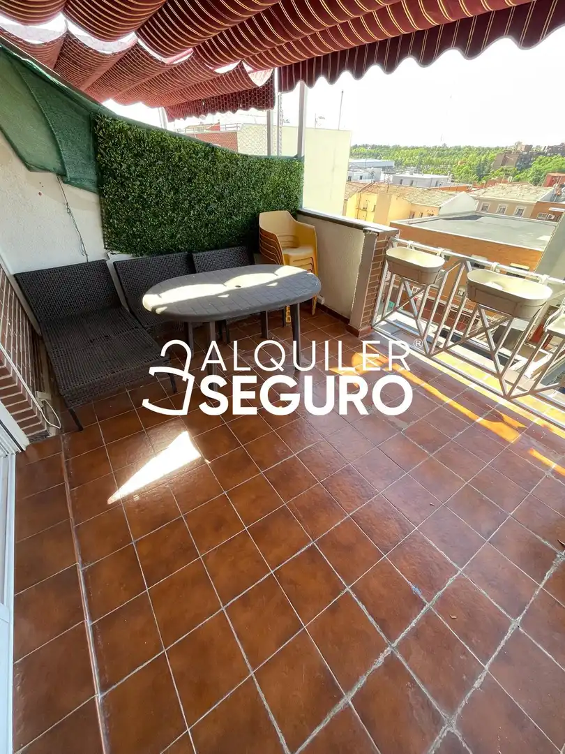 Terrassa de Pis de lloguer en Madrid amb Aire condicionat, Calefacció i Terrassa