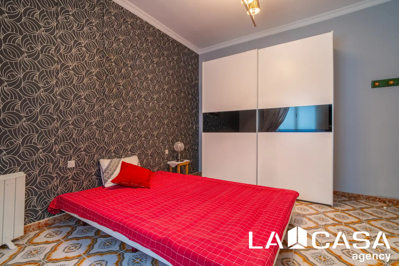 Bedroom of Houses for sale in Dos Hermanas  with Air Conditioner, Heating and Furnished