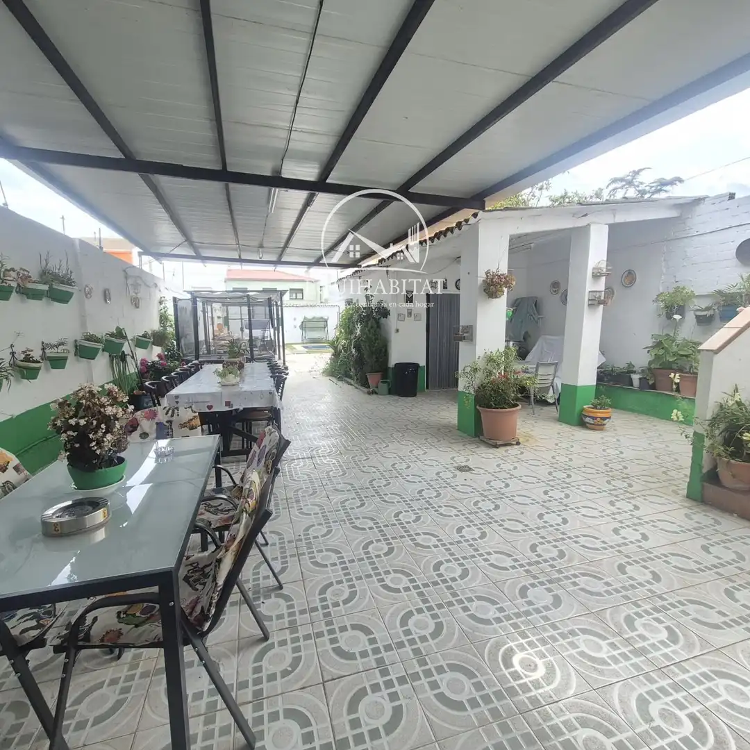 Terrassa de Casa o xalet en venda en Alcoletge amb Aire condicionat, Traster i Piscina