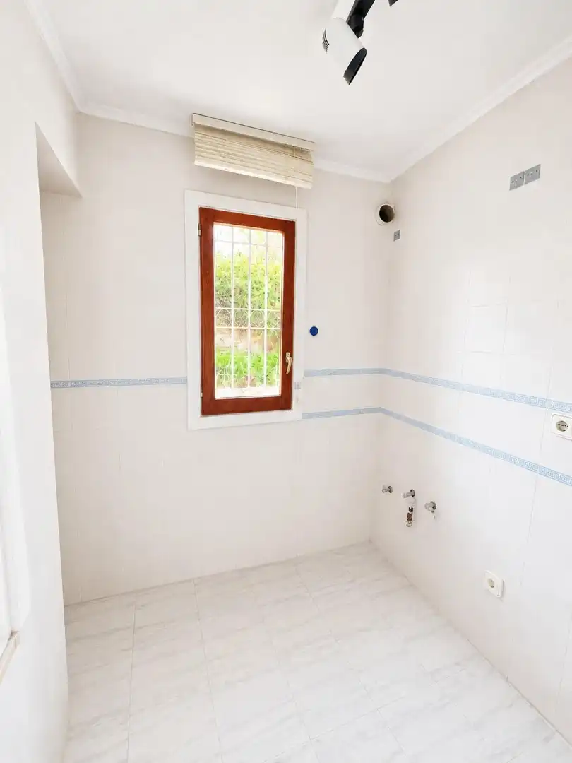 Bany de Casa adosada en venda en Calvià amb Jardí privat, Terrassa i Piscina comunitària
