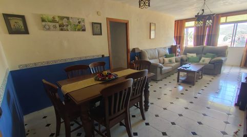 Foto 2 de Piso en venta en Mondejar - Junquillos, La Línea de la Concepción