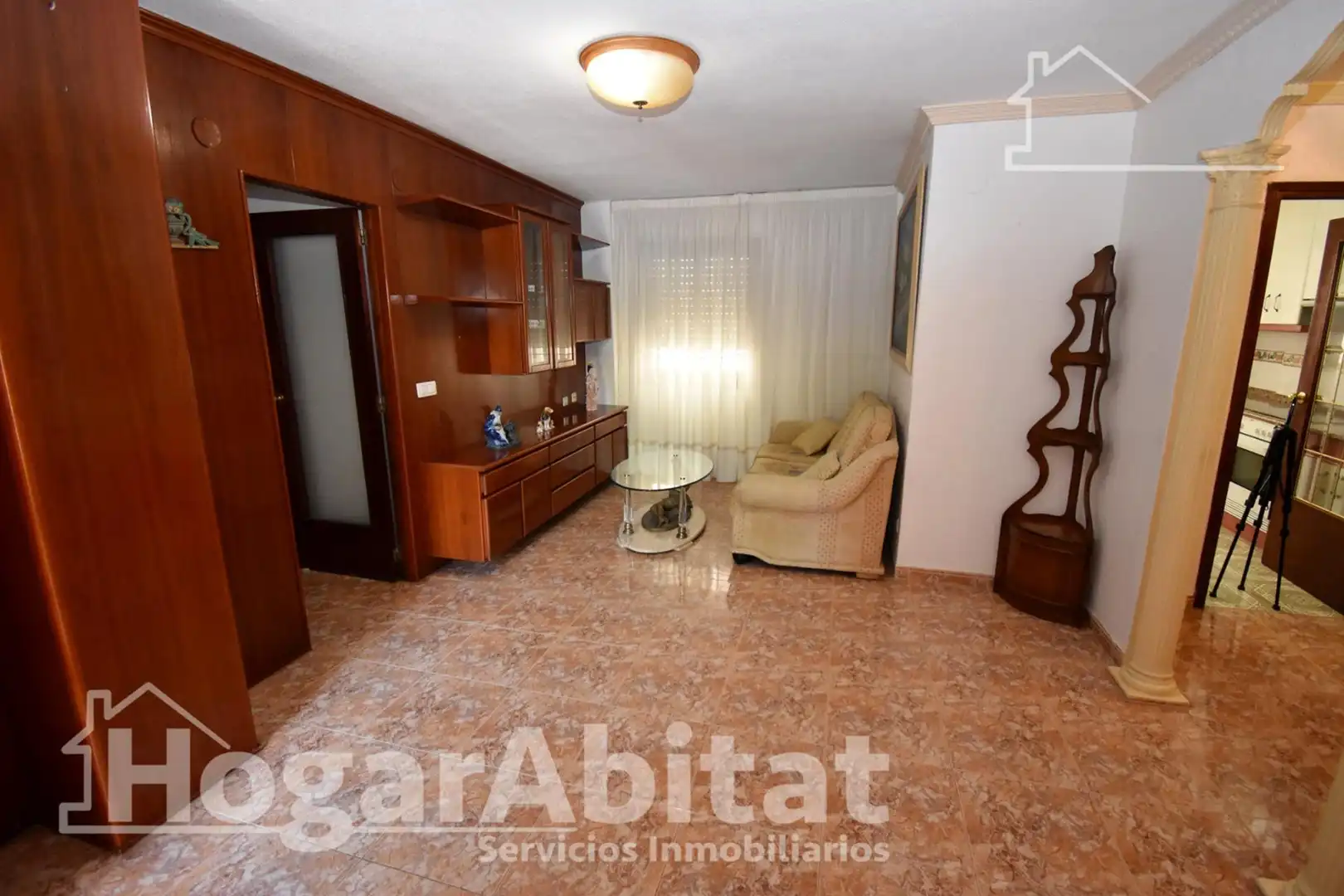 Sala de estar de Piso en venta en Castellón de la Plana / Castelló de la Plana con Aire acondicionado, Calefacción y Amueblado